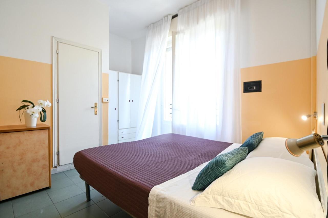 Hotel Montebello Riccione Buitenkant foto
