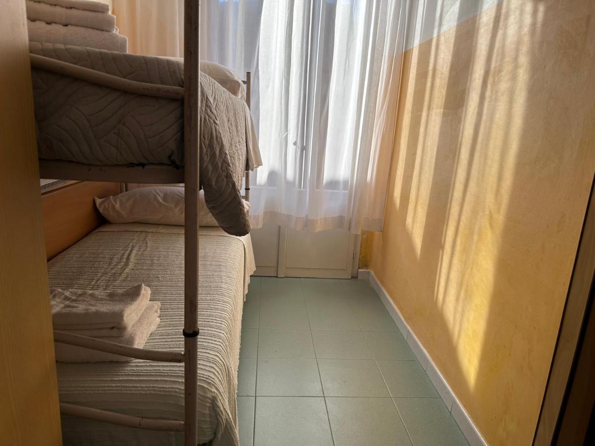 Hotel Montebello Riccione Buitenkant foto