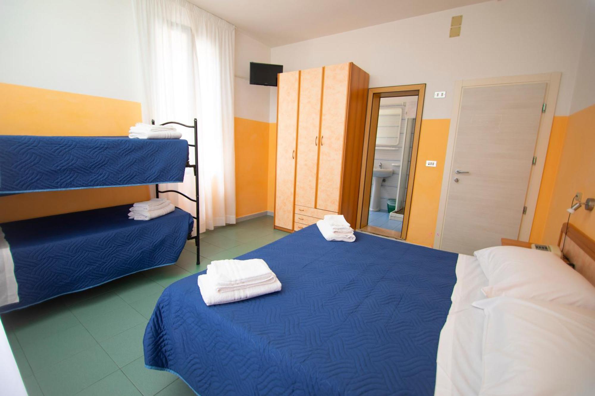 Hotel Montebello Riccione Buitenkant foto
