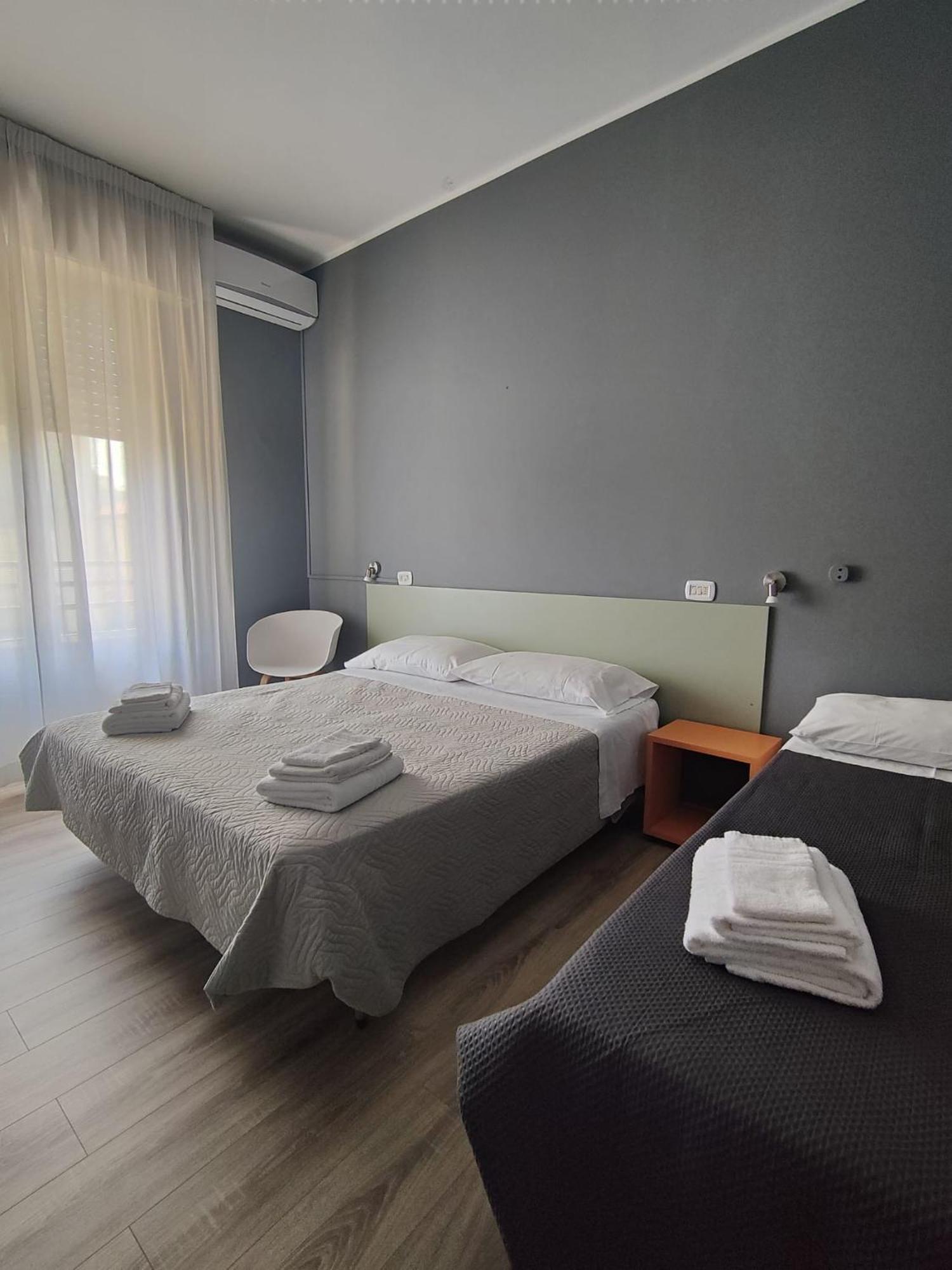 Hotel Montebello Riccione Buitenkant foto
