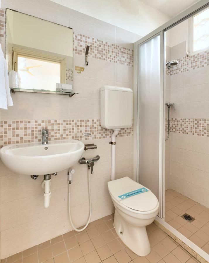 Hotel Montebello Riccione Buitenkant foto